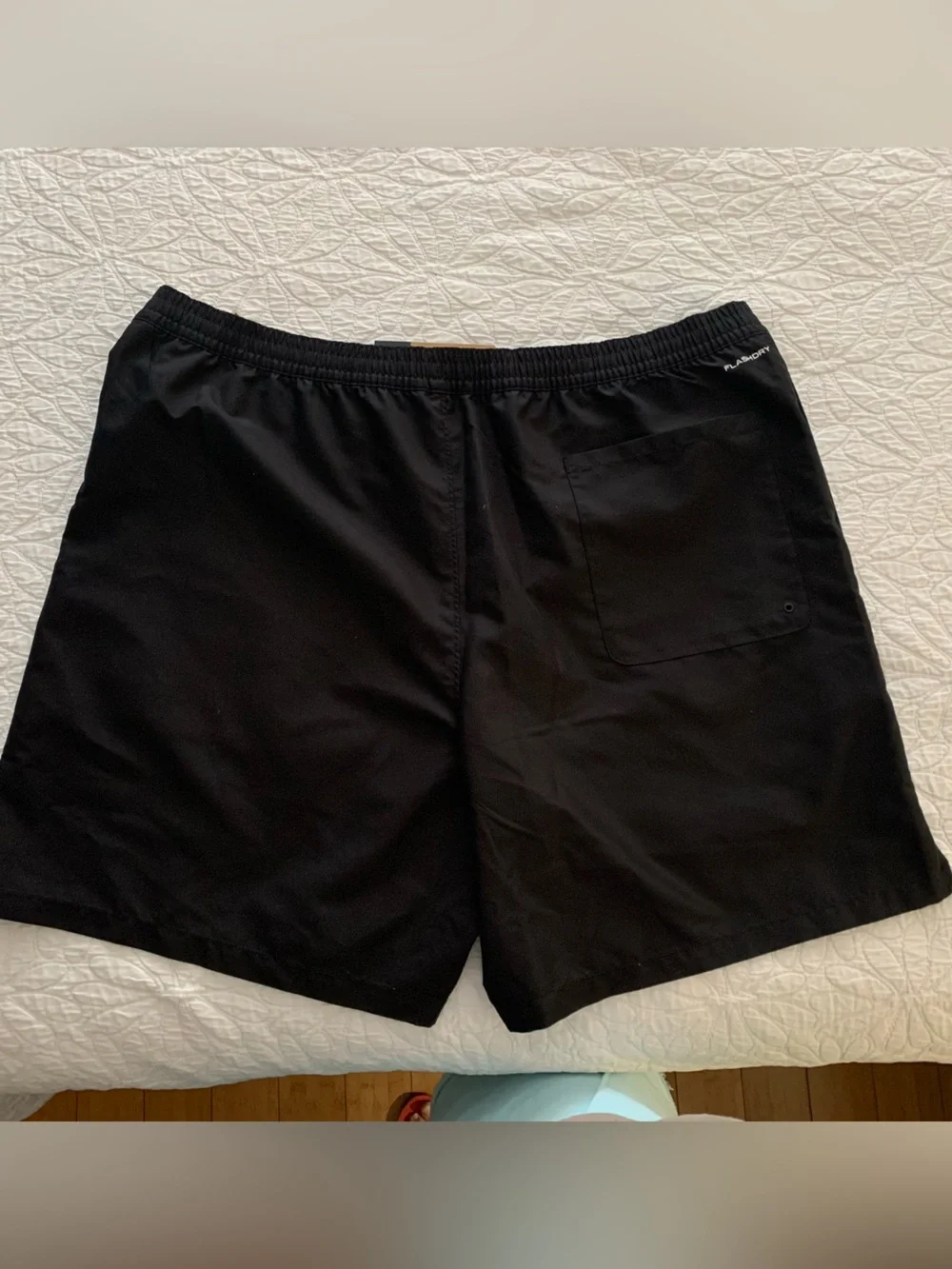 The North Face NWT XL Men’s Flash Dry Black Elastic Waistband Athletic Shorts